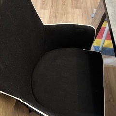 ダイニングテーブル、イスセットの画像