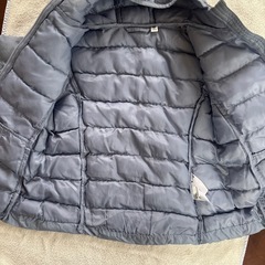 120 女子　ユニクロジャンパー　の画像