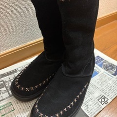 ホーキンス　ボア　ブーツ　刺繍の画像