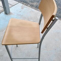 【B409】ハイチェア　カウンタースツール　複数有り　汚れ有り　全体高さ104㎝の画像