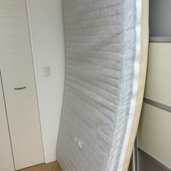 無印良品　足つきベッド　セミダブルの画像