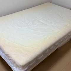 無印良品　足つきベッド　セミダブルの画像