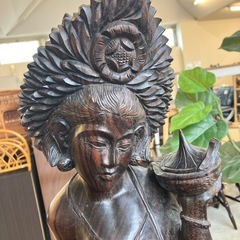 M2511-192 バリ島 木彫り サラスワティ風 アジアンインテリア キズ汚れ有りの画像