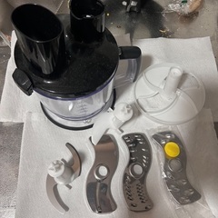 BRAUN フードプロセッサー&アタッチメントの画像