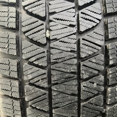 スタッドレスタイヤの画像