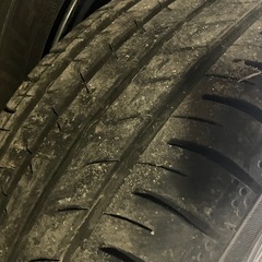 タイヤアルミホイールの画像