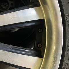 タイヤアルミホイールの画像