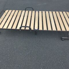 ニトリ　折りたたみスノコベッドの画像