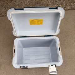 クーラーBOXの画像
