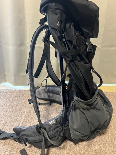 ドイター フューチュラ40 登山 旅行 リュック
