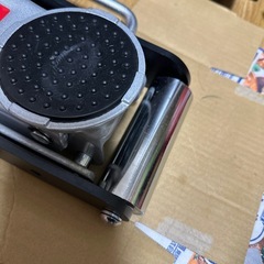 ✨美品✨アストロプロダクツ1.5トン ガレージジャッキ‼️の画像