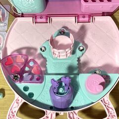 タカラトミー　リカちゃんゆめいろヘアメイクバッグ　現状品の画像