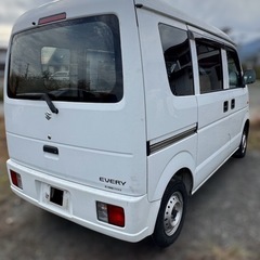【スズキ】エブリイ★MT★ナビ・TVの画像