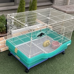 うさぎ用ゲージ０円　プラすのこ・キャスター付きの画像