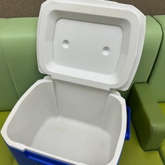 コールマン　クーラーボックス①の画像