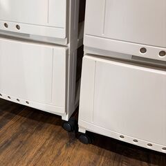 2つあります 美品 収納ケース キャスター付きの画像