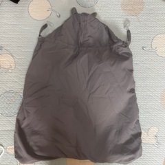 赤ちゃん抱っこ紐用保暖ケープの画像