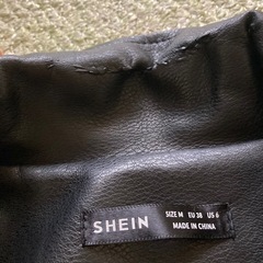SHEIN  レディースフェイクレザージャケット　ブラック　サイズMの画像
