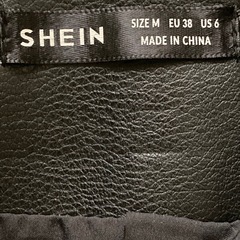 SHEIN  レディースフェイクレザージャケット　ブラック　サイズMの画像