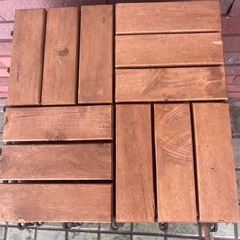 天然アカシア木製ジョイントウッドデッキの画像