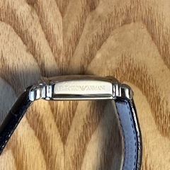 エンポリオ　アルマーニ腕時計　電池切れの画像