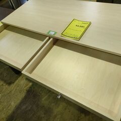 ジャングル×2和泉大型良品館　センターテーブル　引き出し付き　ローテーブル　リビングルーム　【R227】の画像