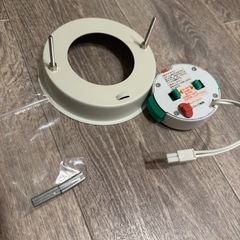 シーリングライト　電球付き
の画像