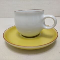 白山陶器 カップ＆ソーサー 5客セット イエロー 食器セット 来客用 ギフトにも最適 保管箱付き 磁器 ホワイト×イエロー 　251113-4Aの画像