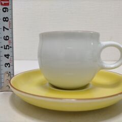 白山陶器 カップ＆ソーサー 5客セット イエロー 食器セット 来客用 ギフトにも最適 保管箱付き 磁器 ホワイト×イエロー 　251113-4Aの画像