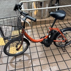 ブリヂストン　電動アシスト自転車　オレンジの画像