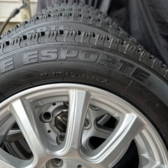 新品国産スタッドレス155/65r13155/65r13の画像