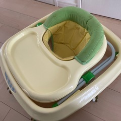 歩行器　プーさんの画像