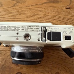 Panasonic LUMIX DMC-GF2＋レンズ、SDカード、三脚 セットの画像