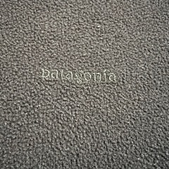 パタゴニア　ネックウォーマー　の画像