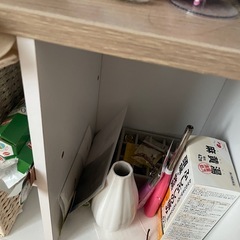 テレビ台の画像