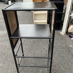 スチールラックの画像