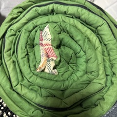 寝袋　布団　キャンプの画像