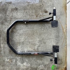 モーターサイクル リアスタンド ミドル ブラック　中古の画像