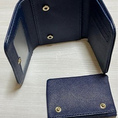 コンパクト　三つ折り財布　紺色　ネイビーの画像