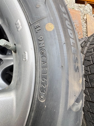 中古タイヤホイール付き スタッドレスタイヤ 4本セット 195/65R15