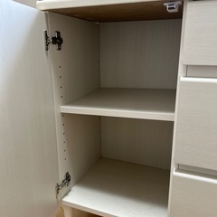 キャビネットの画像