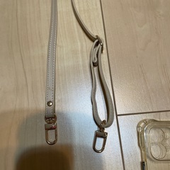 iPhone12 ショルダータイプケースの画像