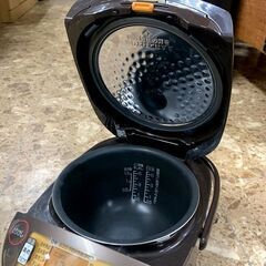 ZOJIRUSHI/象印 IH炊飯ジャー 2020年製 NP-VI10 家電 炊飯器 1.0L 5.5合 炊き 札幌 東区の画像
