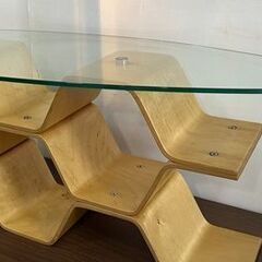 【リサイクルストアスターズ城西店】 【中古品】ガラス製ローテーブルの画像
