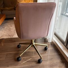 エルドラド デスクチェア ピンク(Francfranc)　幅530×奥行540×高さ800～875mmの画像