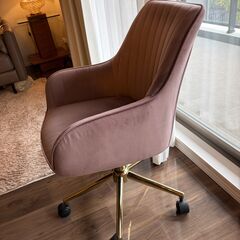エルドラド デスクチェア ピンク(Francfranc)　幅530×奥行540×高さ800～875mmの画像