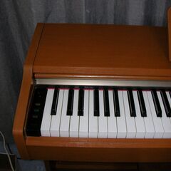 YAMAHA/ヤマハ 電子ピアノ YDP-123　デモ（自動演奏付き）04年製 イス付の画像