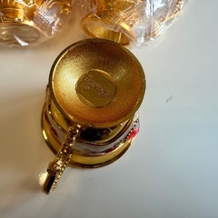 【新品】ティーカップセット（装飾品） 豪華な金色 4個の画像