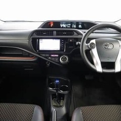 【自社ローン対応】トヨタ アクア 　Ｘ－アーバン　スマートキー　LEDヘッドライト　Bluetoothの画像