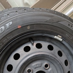 【決まりました】145/80-13スタッドレスタイヤ、鉄ホイールの画像